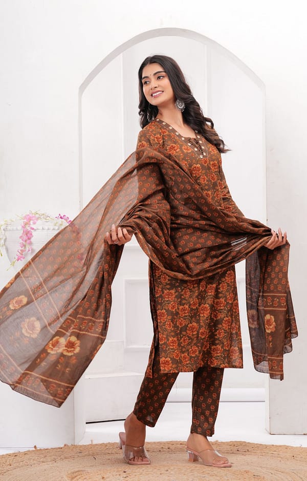 Brown Printed Cotton V-Neck Handwork Suit