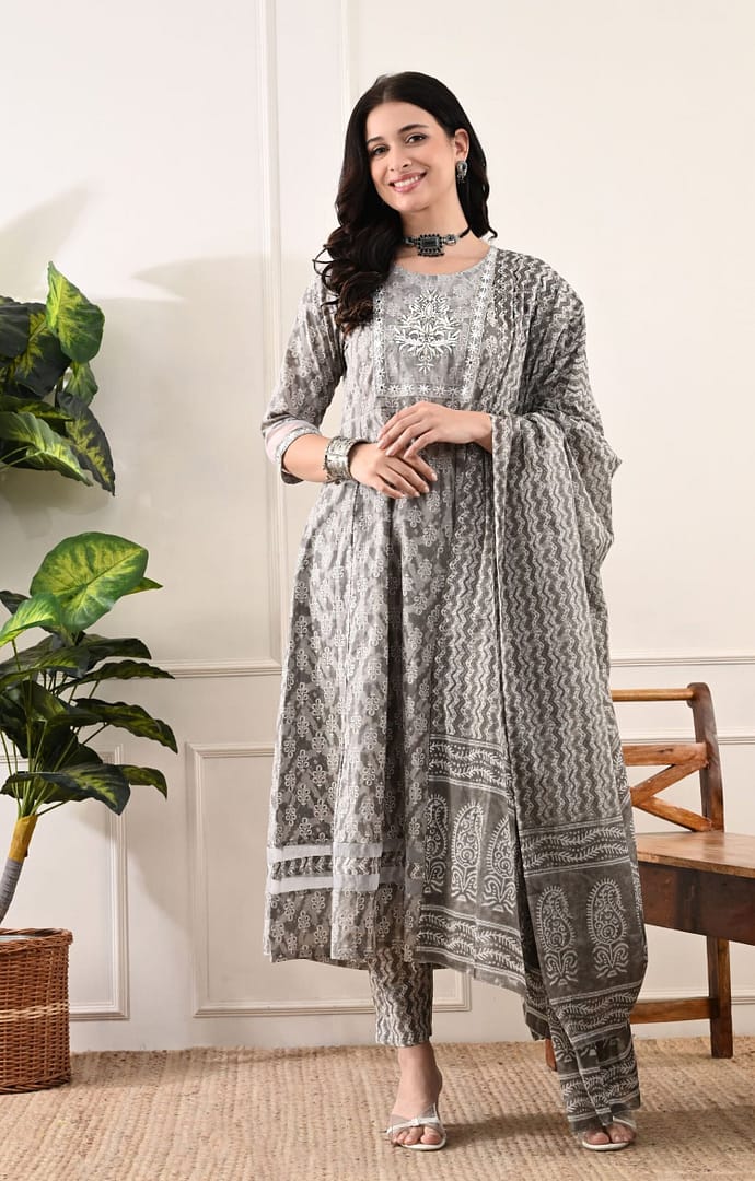 Grey Printed Cotton Round-Neck Threadwork Anarkali Suit