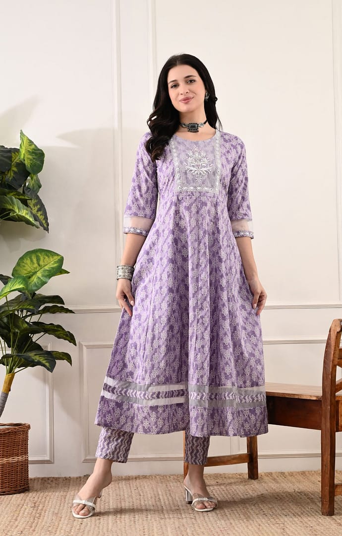Lavender Printed Cotton Round-Neck Threadwork Anarkali Suit