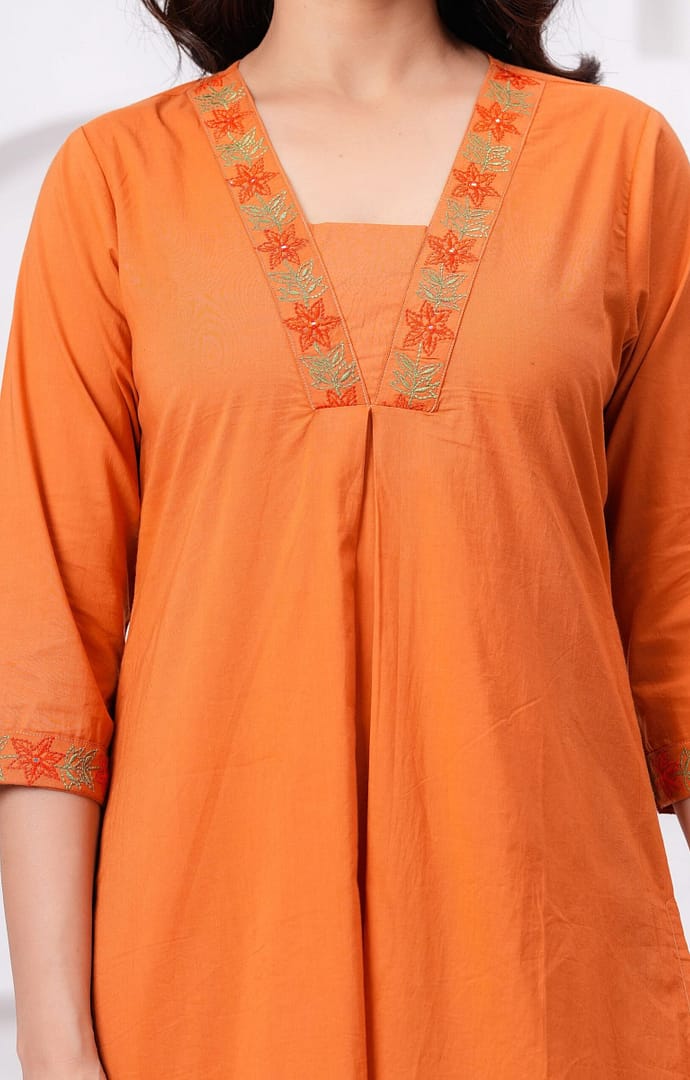 Rust Solid Cotton Threadwork Festive Suit - Image 2